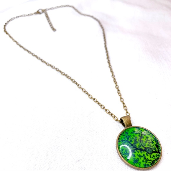 ❣️$25/3❣️ Green Tree of Life Pendant Necklace - Picture 4 of 8